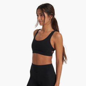 NWT Black Vuori Stride Bra